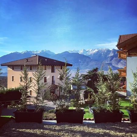 Miraval 4*